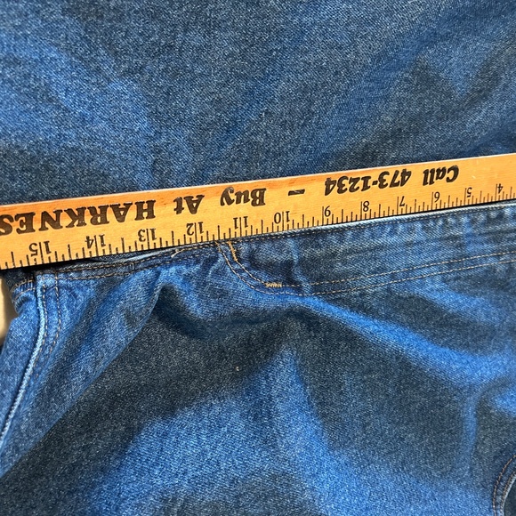 48 x 32 Carhartt Traditional Blue Jeans B17 DST RN#14806 Men Work Wear Dark Wash - Picture 10 of 10